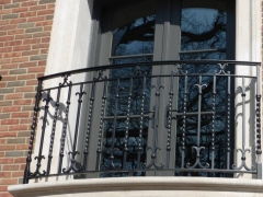custom-wrought-iron-exterior-railing-4