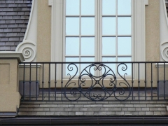 custom-wrought-iron-exterior-railing-43