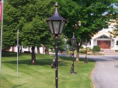 wrought-iron-lamp-lamppost-light-fixture-3