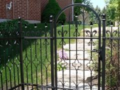 custom-wrought-iron-exterior-railing-29