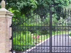 wrought-iron-driveway-gate-13