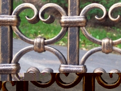 wrought-iron-driveway-gate-30