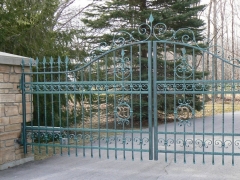 wrought-iron-driveway-gate-5