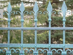 wrought-iron-driveway-gate-7