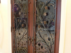 wrought-iron-wine-cellar-door-grill-7